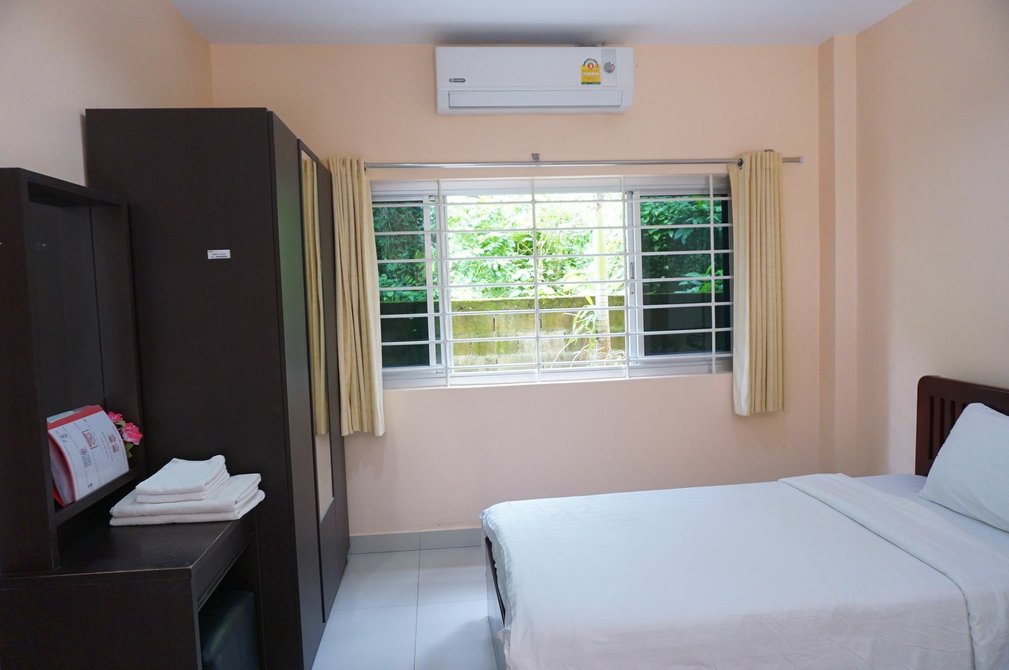 Jirasin Hotel&Apartment Ranong Bagian luar foto
